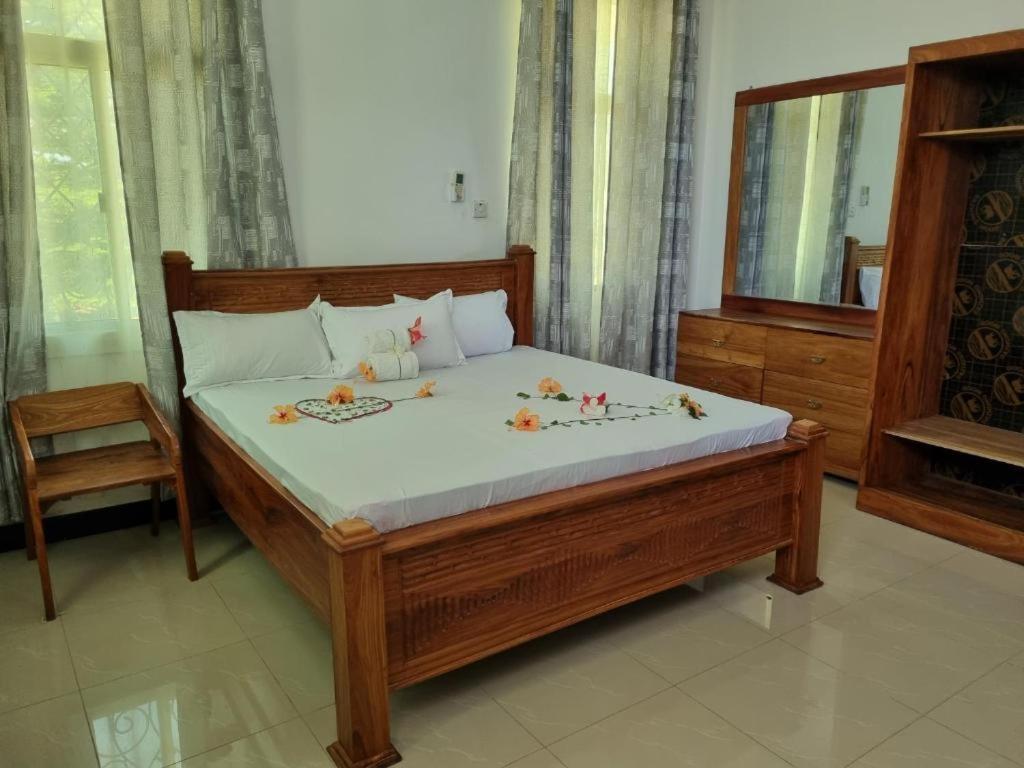 64 Zenj House Luxury Airport B&B Mbweni Exterior photo